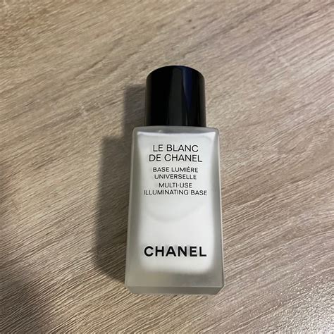 chanel illuminating base.